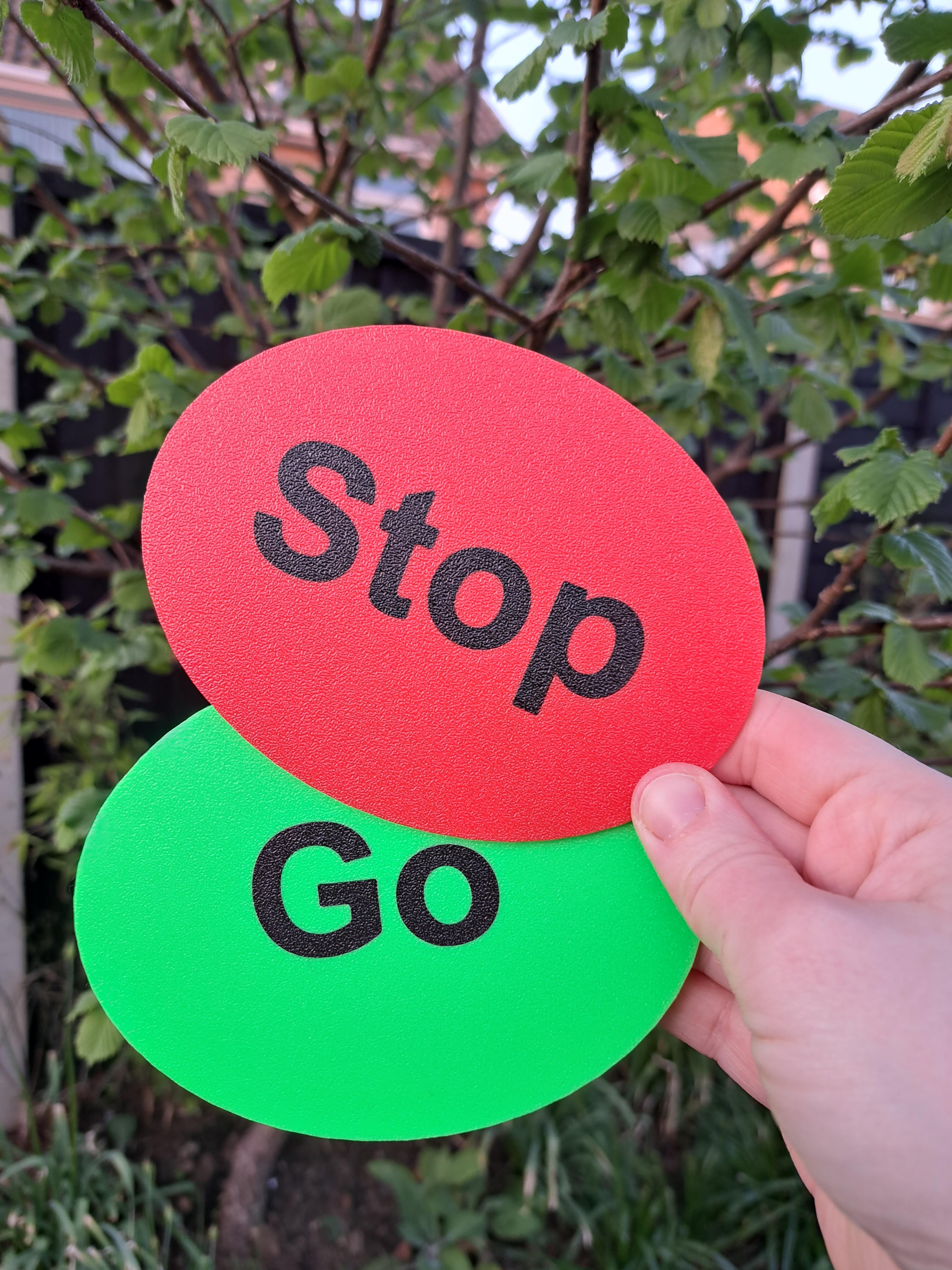 Stop and Go visual sign set – SEN Talk Tags Ltd